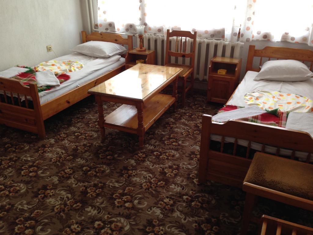 Katerina Family Hotel Smolyan Room photo